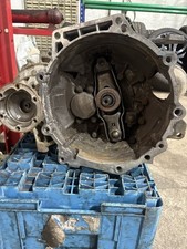 VW caddy 09-13 1.6 TDI CAYC