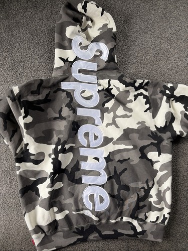 Supreme satin applique - satin,