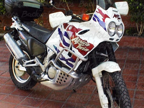 Honda africa twin xrv750 - honda,