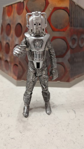 Who classic cyberman - dr,