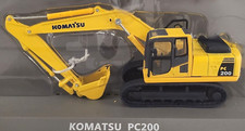 1:72 Scale KOMATSU PC200 360°
