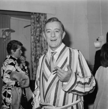 English actor Sir Alec