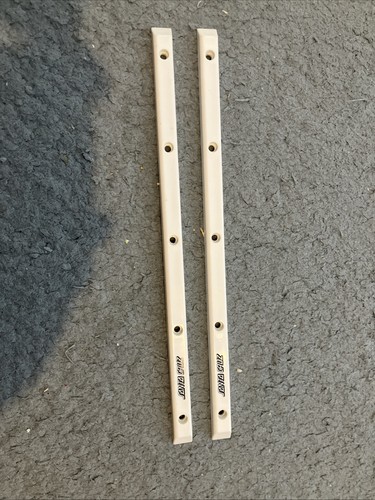 Santa cruz slide rails - slide, opened