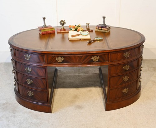Oval partners desk - partners,