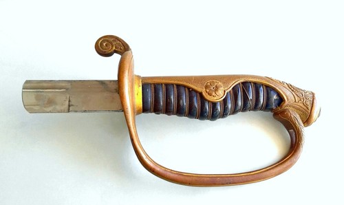 Sword hilt command - sword,