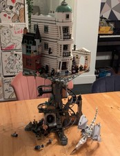 LEGO Gringotts Wizarding Bank