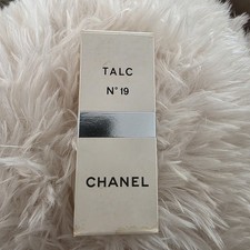 CHANEL No 19 Talc Vintage