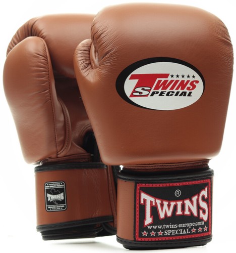 Boxing gloves twins - boxing,