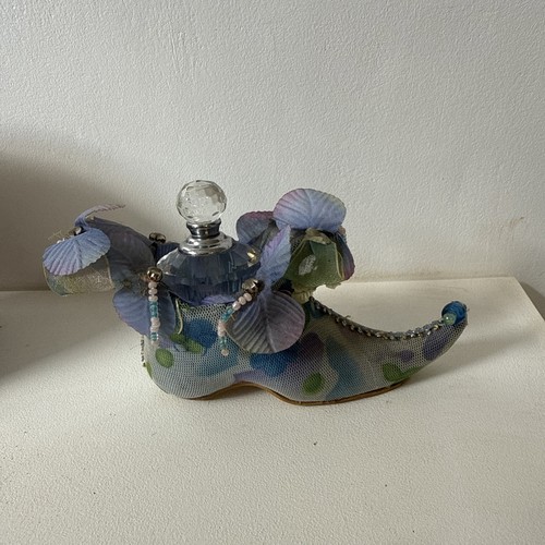 Vintage shoe perfume bottle - perfume,