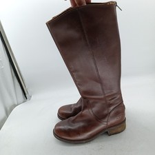 UGG Simmens Brown Leather Tall