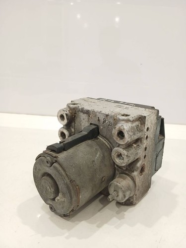 Audi 1995 abs pump - 4a,