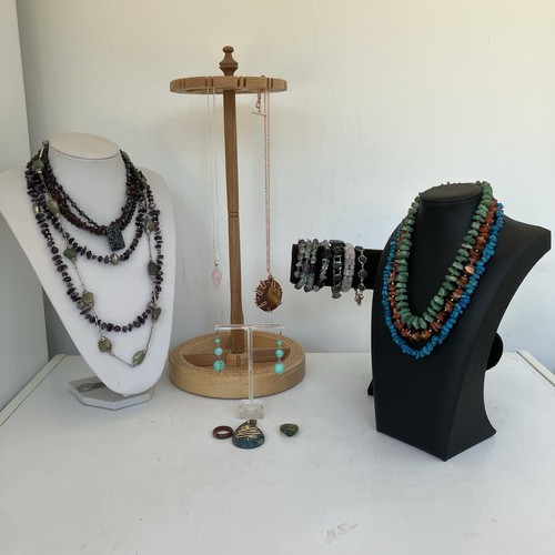 Joblot mixed semi precious - joblot,