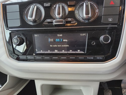 Volkswagen radio stereo - volkswagen, up