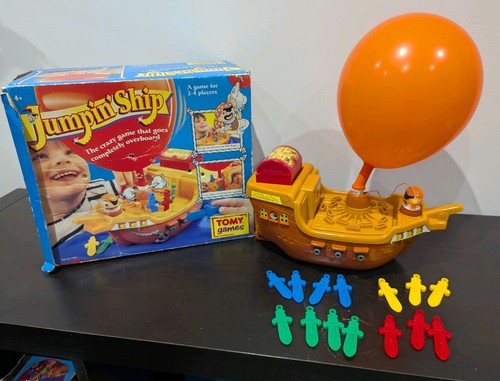 Tomy 1995 vintage - tomy,