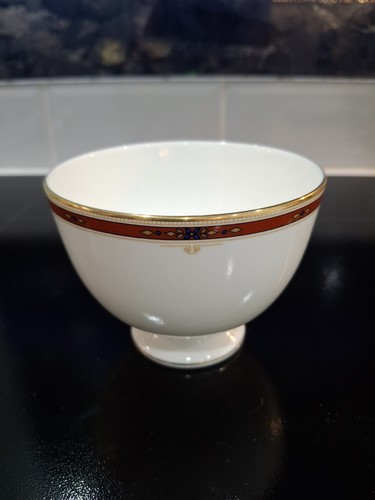 Wedgwood bone china sugar bowl - bone,
