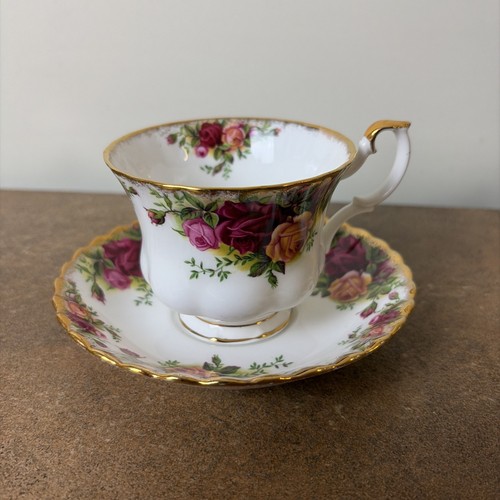 Vintage 1962 royal albert - vintage,