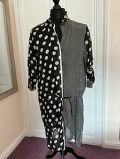 Annette Gortz over blouse