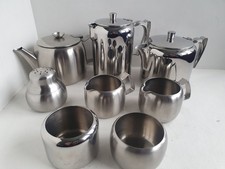 OLDE HALL 8 PIECE STAINLESS
