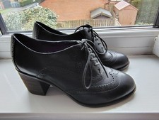 Clarks Black Womens Heeled