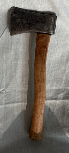 Vintage small kindling axe - small,