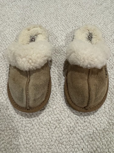 Ugg slippers size - slippers,