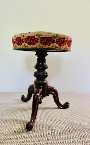 Antique victorian walnut - antique, piano