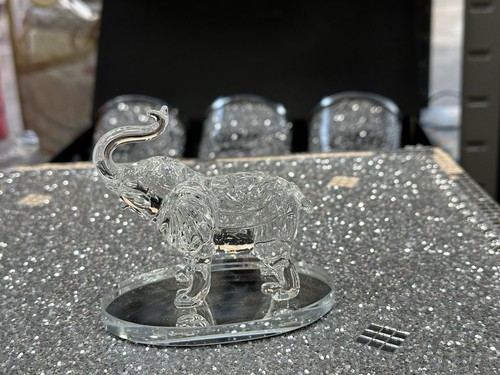 Glass elephant ornament - elephant, l