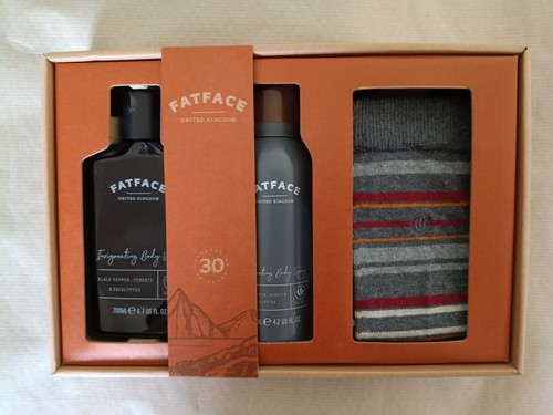 Fat face gift set - black, pepper