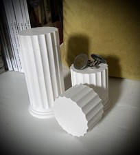 Sculpture medium size - sculpture,