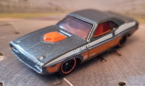 Hot wheels dodge hemi - hot,
