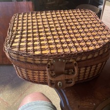 VintageWoven Picnic Hamper +