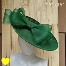 green fascinator wedding