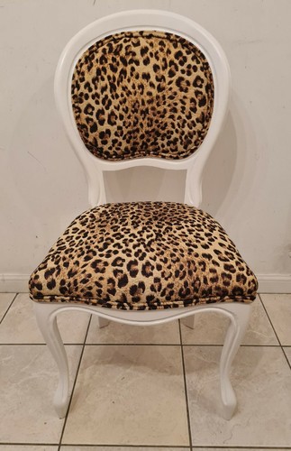 Stunning leopard print white - leopard,