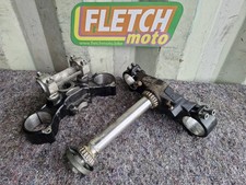 2003 KTM DUKE 2 640 TOP AND BOTTOM YOKE TRIPLE CLAMP TREE