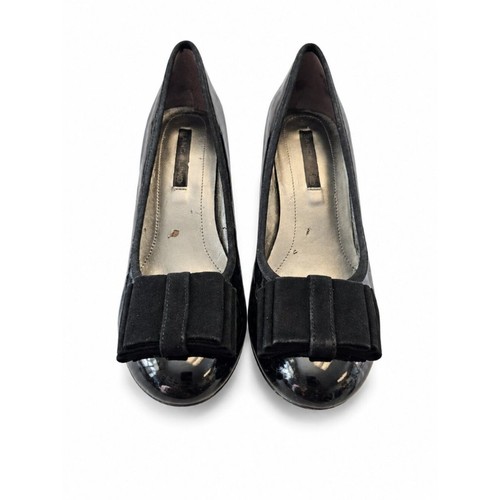 Bandolino black bow toe heels - bandolino,