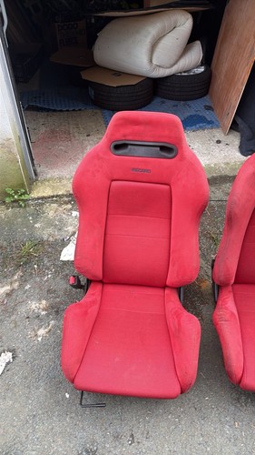 Red sr3 recaro bucket seats - red,