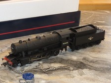 BZ188: Bachmann OO Gauge 32-252 WD 2-8-0 Austerity 90445 BR Black Late Crest Exc