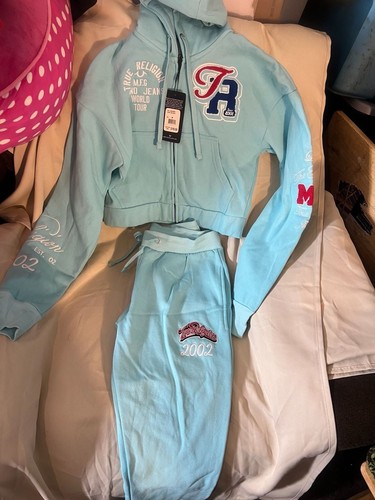 Nwt true religion light blue - true,
