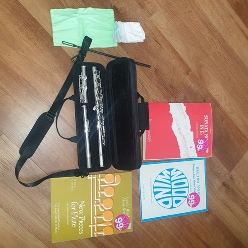 Nuova flute with stand and - nuova,