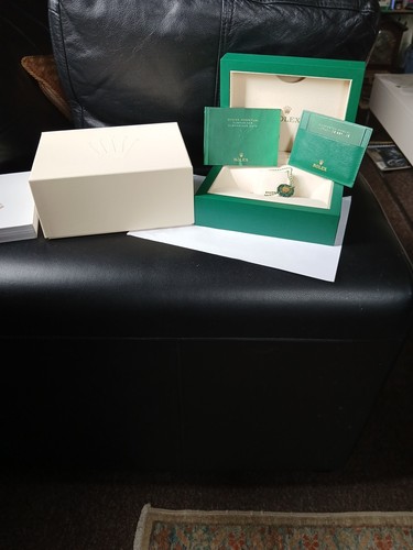 Rolex submariner box genuine - rolex,