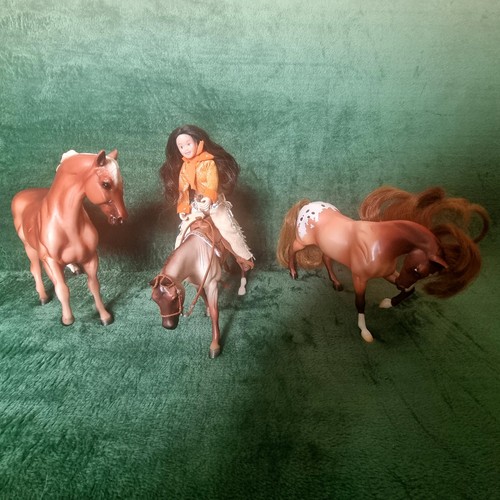 Breyer horses plus - horses, 3,