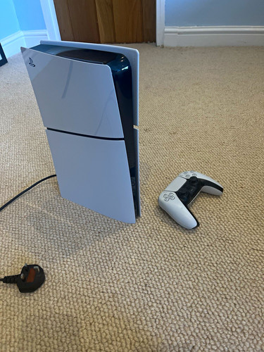 Sony playstation digital - 5,
