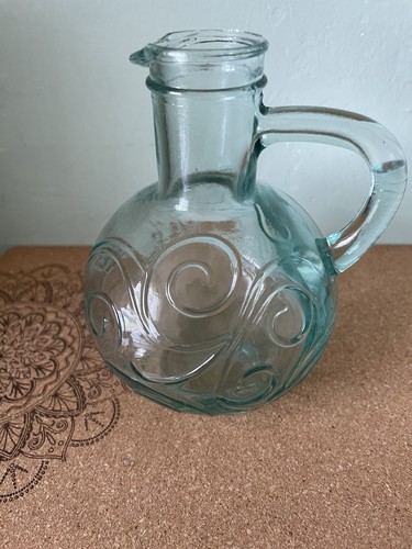 Recycled green glass - green,