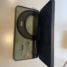 Outside Micrometer  Moore &