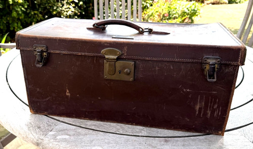 Large brown leather - brown, case