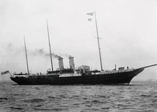 King George sell yacht an