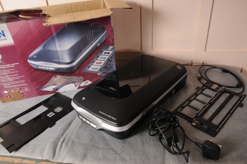 Epson perfection v500 photo - epson,
