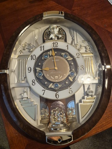 Seiko musical wall clock - seiko,
