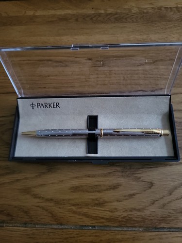 Rare vintage parker - parker, insignia