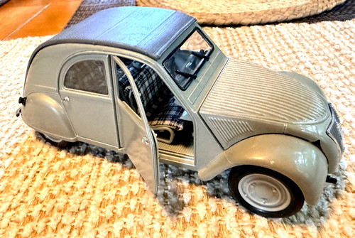 Citroen 2cv 1952 maisto - 2cv,